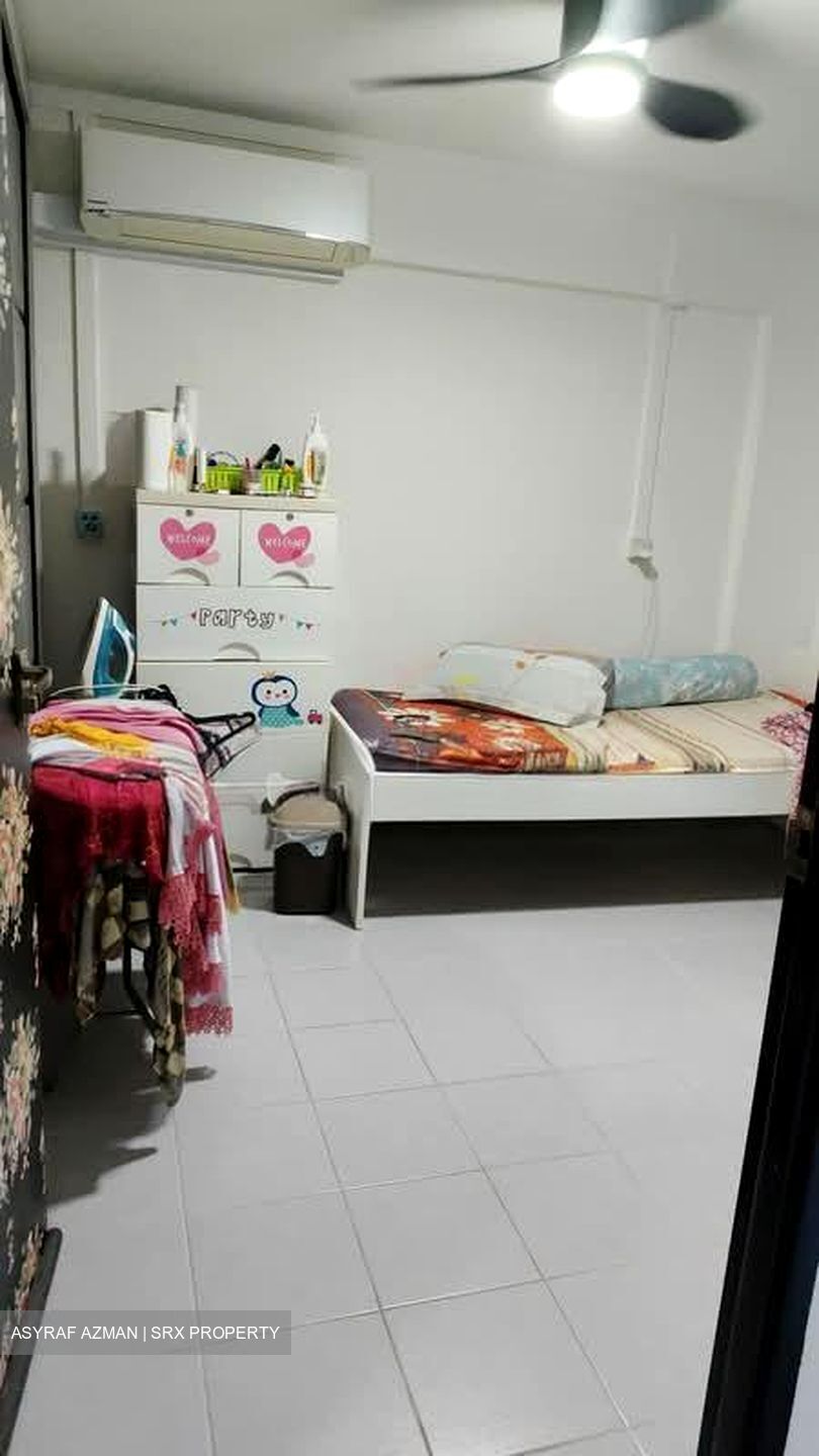 Blk 176 Boon Lay Green (Jurong West), HDB 3 Rooms #575959631